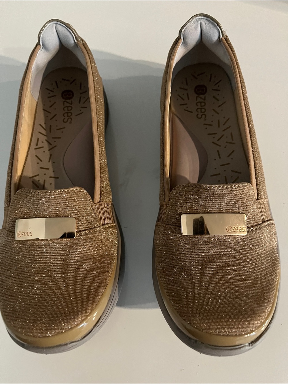 BZees Metallic Gold Slip-On Loafers with Shimmer Knit Size 8